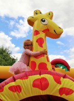 /album/detske-aktivni-centrum-safari/safari-zirafa2-jpg/